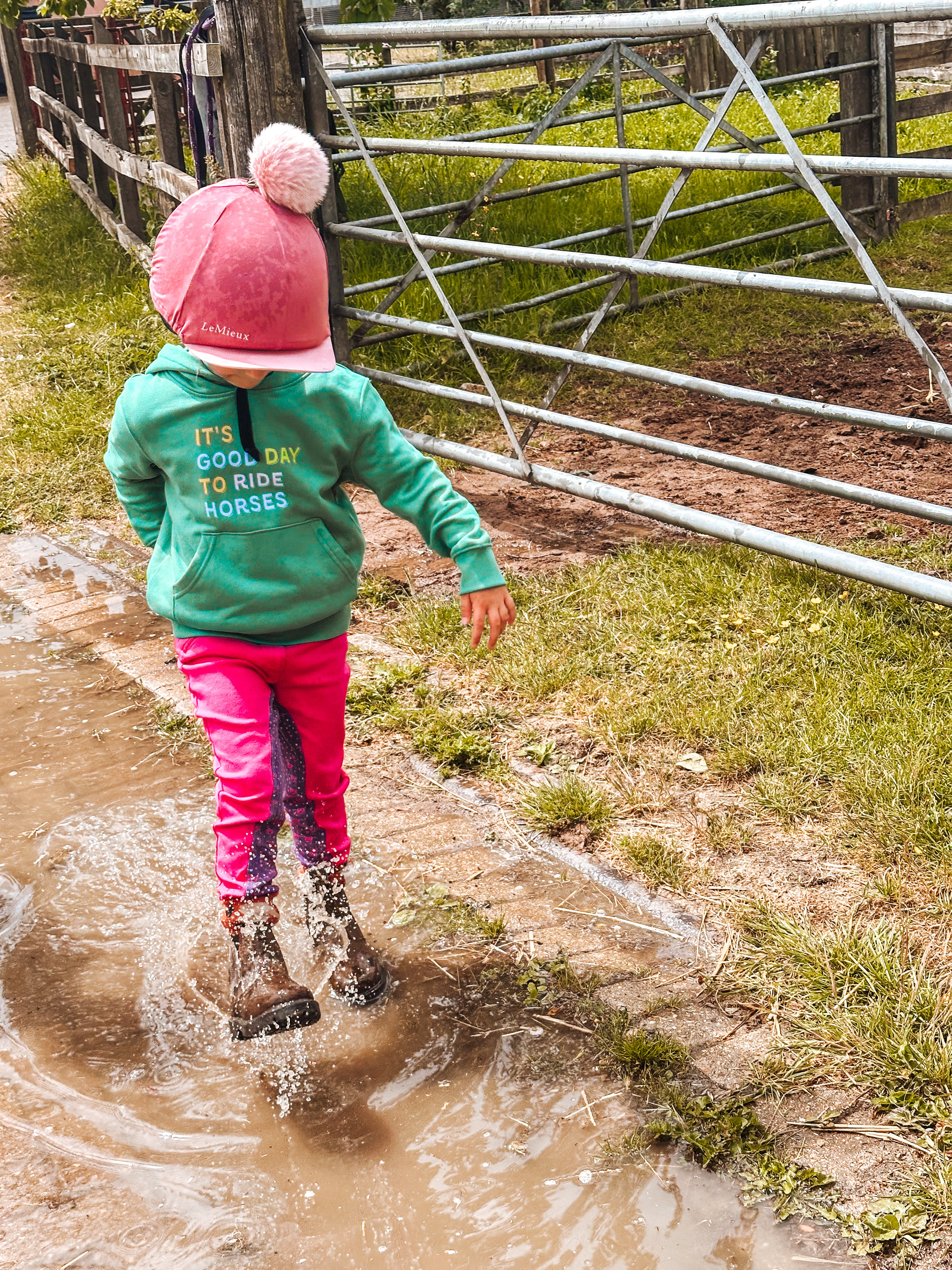 It's a good day to ride horses kids uniex hoodie- 100% organic ringspun combed cotton