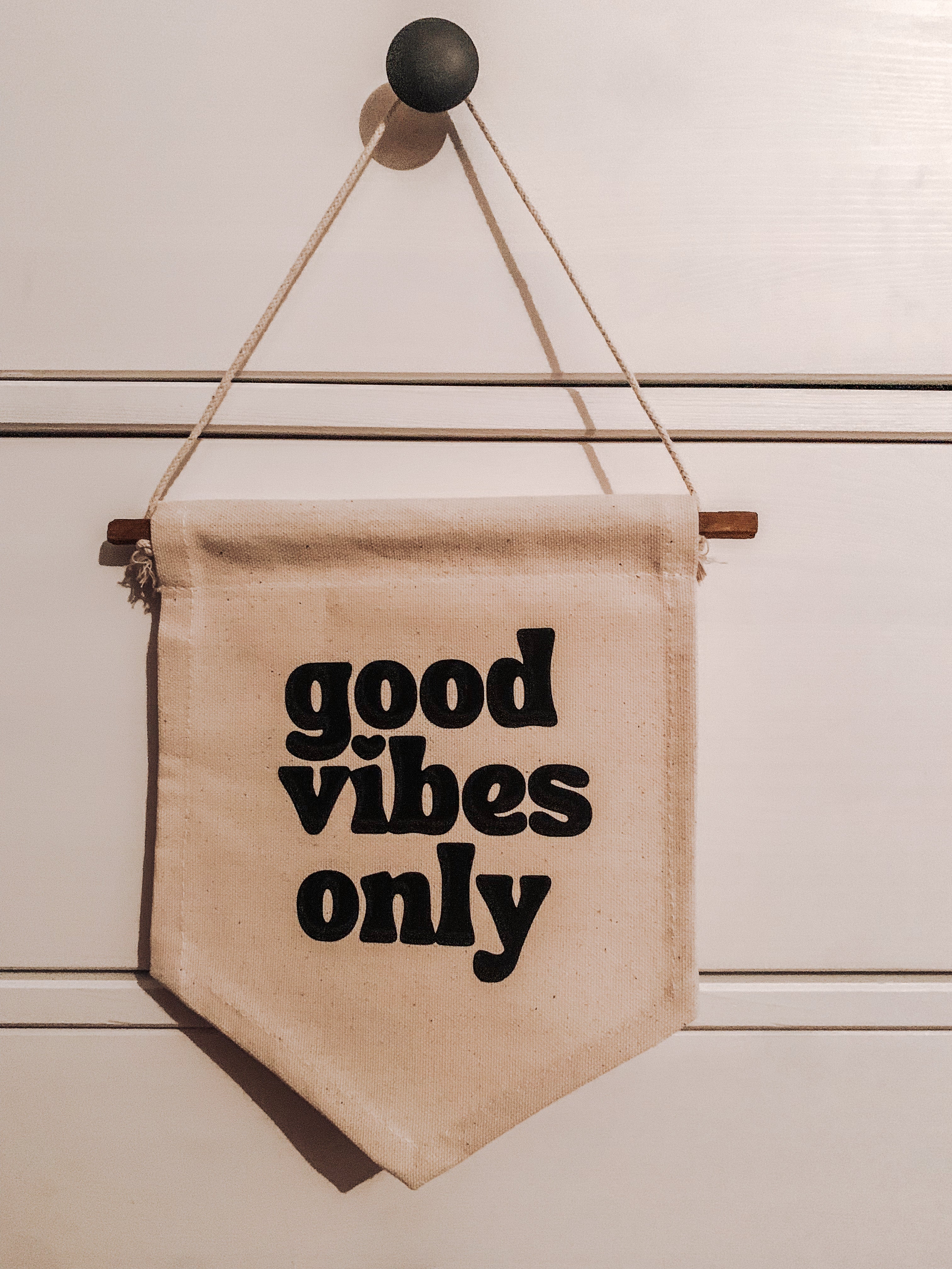 Good Vibes Only canvas flag /banner /pendant
